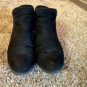 Size 9 black booties, brand is time and tru